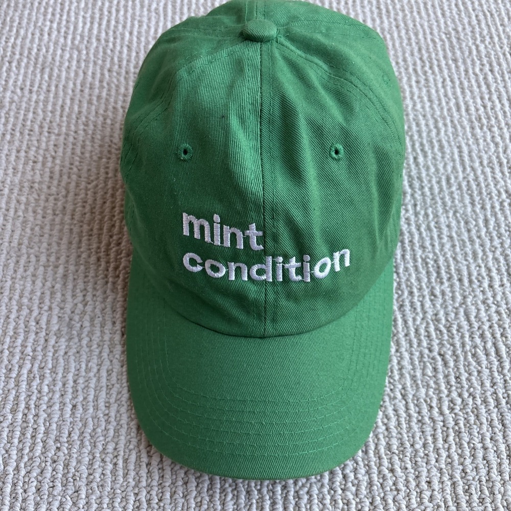 Mint Condition Yasso green cotton Strapback Baseball Hat Cap Adjustable